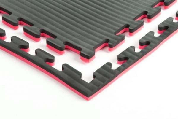 SPORTMAT GLADIATOR 2 CM ROOD/ZWART