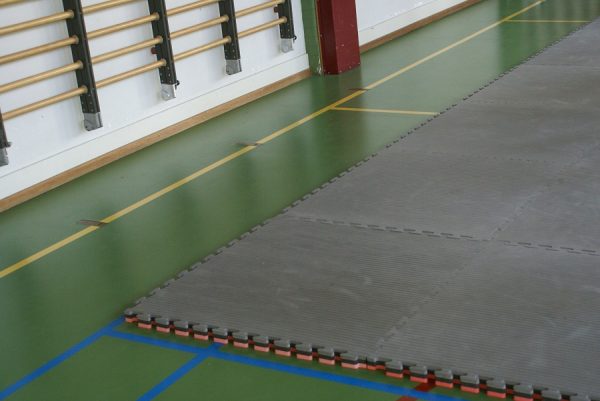 SPORTMAT GLADIATOR 4 CM VOOR JUDO ROOD/ZWART/GRIJS - Afbeelding 9